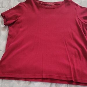 St. John's Bay Rich Red Top